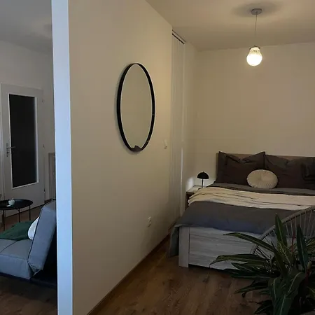 Apartament Rose *