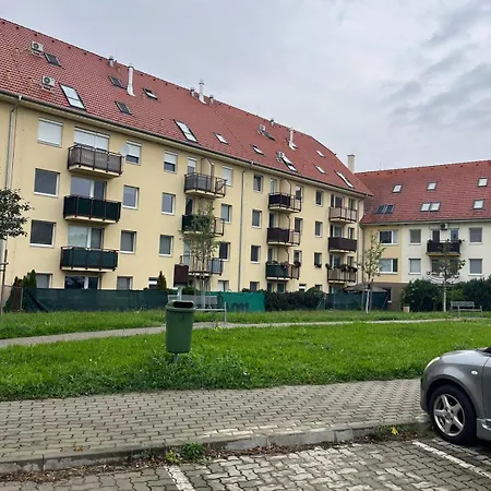 Rose Apartament *